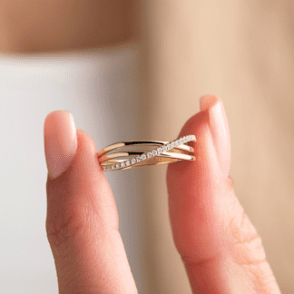 Crossover Triple Ring