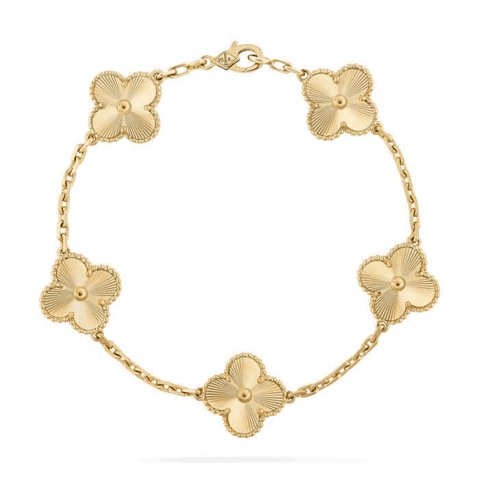 Textured Gold Clover Charm Bracelet